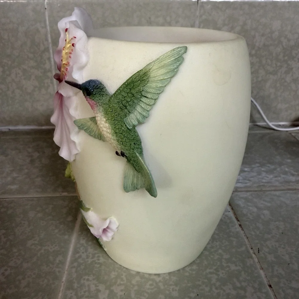 Ibis & Orchid Hummingbird Hibiscus Accent Night Light Lamp Sculpted Resin 5in